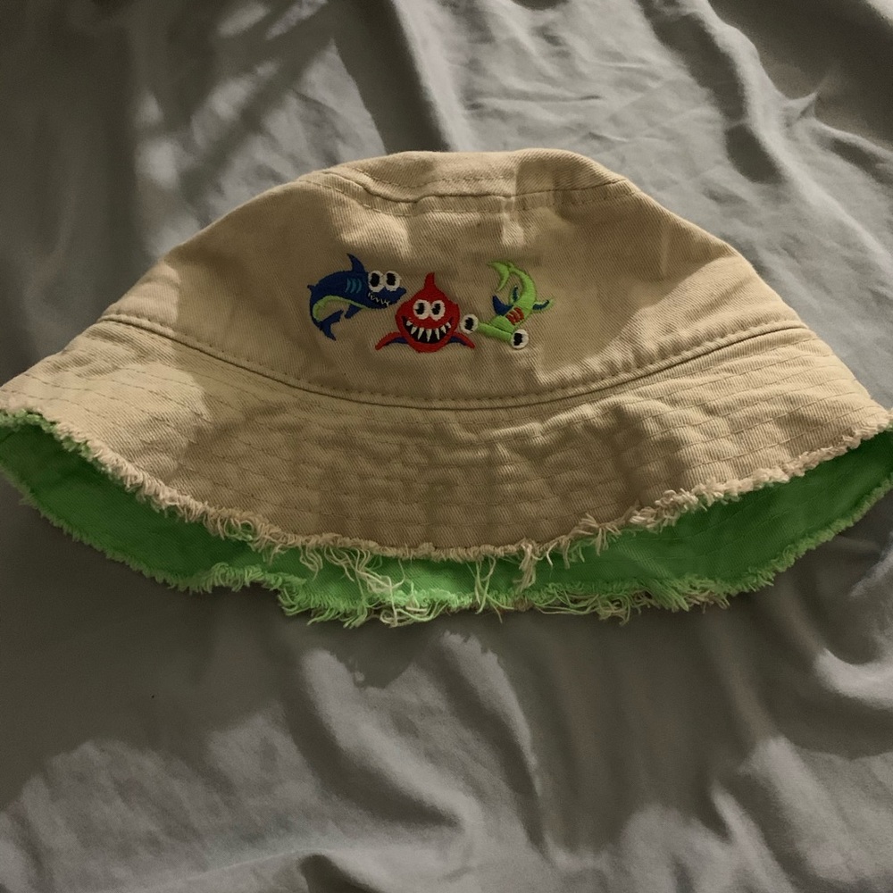 Shark hat